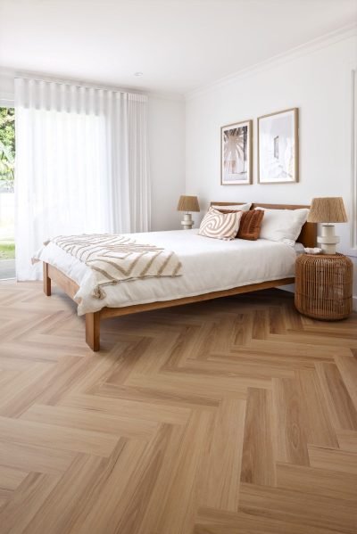 Easi-Plank-Herringbone-Blackbutt-web-1200x1799